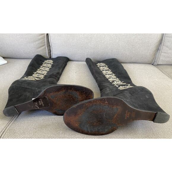 Kenneth Cole Italy Tall Wedge Boots Women’s 8.5, Black Leather Embroidered 39.5 - Picture 11 of 13